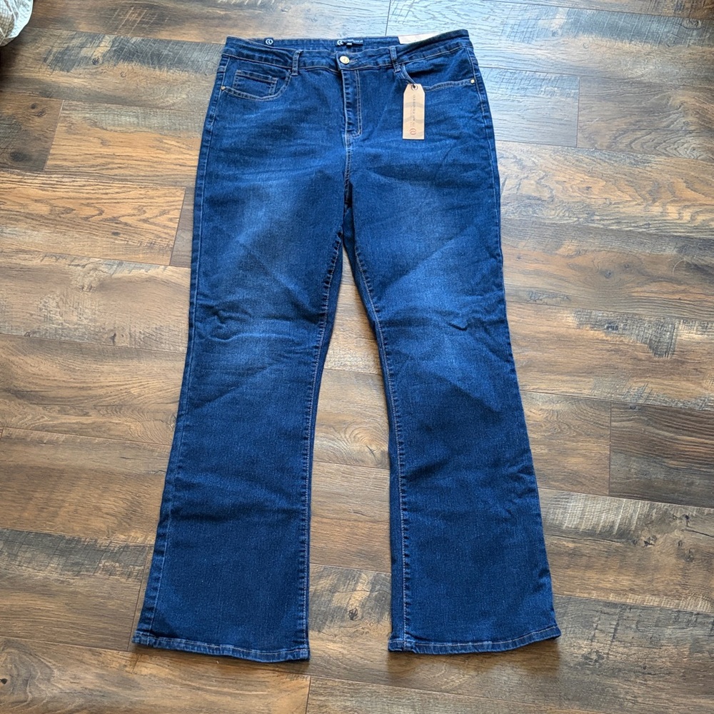 Our Republic For All High Rise Bootcut Dark wash jeans size 18 NWT